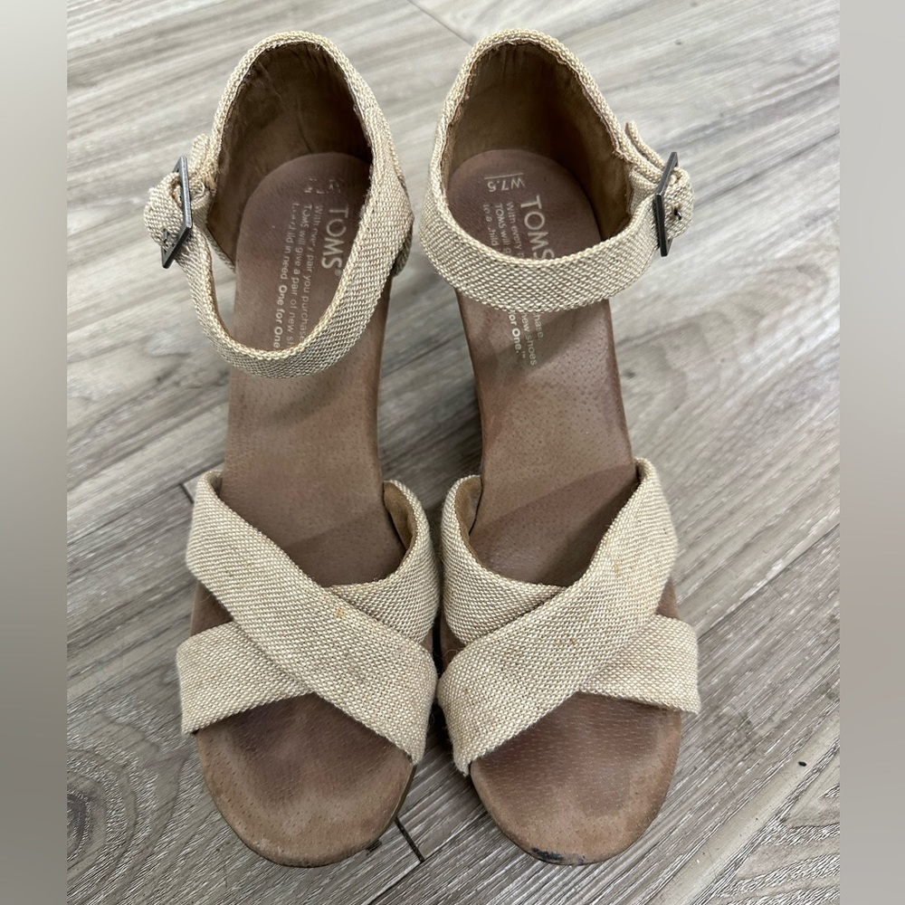 Toms Canvas Wedges